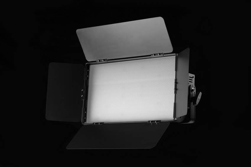 Several advantages of LED film and television panel soft light instead of three primary color soft light