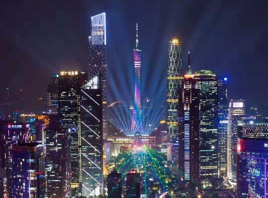 Guangzhou Tower Light Show (2)