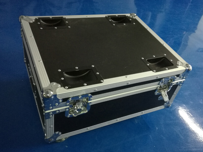 VG-LVF200C Flight case package (2)