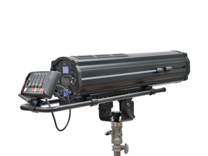 600w led follow spot light (6).jpg